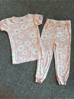 EUC RABBIT MOON Girls BAMBOO Short-Sleeve Pajama Set